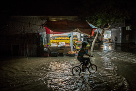 عدم خیابان کشی‌های استاندارد و سیستم جمع آوری آب‌های سطحی و فاضلاب شهری در منطقه گلشهر مشهد باعث شده تا در هنگام بارندگی های شدید ساکنین این منطقه با مشکلات زیادی مواجه شوند. 