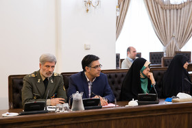 امیر حاتمی، وزیر دفاع در جلسه ستاد فرماندهی اقتصاد مقاومتی 