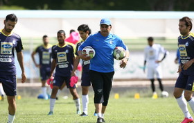 پایان صحبت از تیام، حسینی، ابراهیمی و جپارف در استقلال