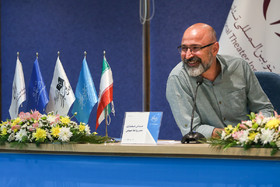 مدیر روابط عمومی سی و هفتمین جشنواره تئاتر فجر