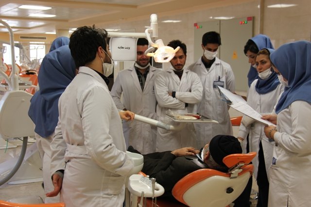 توضیح وزارت بهداشت در خصوص ظرفیت پذیرش بومی داوطلبان دستیاری دندانپزشکی
