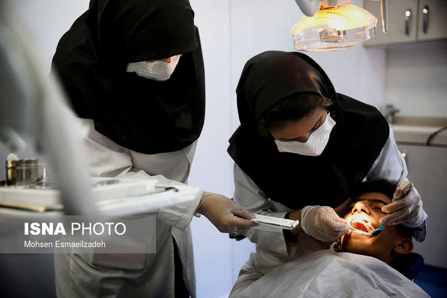 توزیع دندانپزشکان در مناطق محروم از ۱۴۰۱/ ارائه خدمت در ۳۴۰۰ مرکز جامع خدمات سلامت