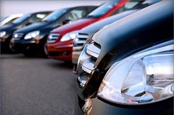 مراکز همگانی خرید و فروش خودرو به شبکه مجازی می‌پیوندد
