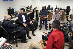 حضور سپنتا نیکنام و عضو شورای شهر یزد و حق شناس عضو شورای شهر تهران به مناسبت روز خبرنگار در ایسنا