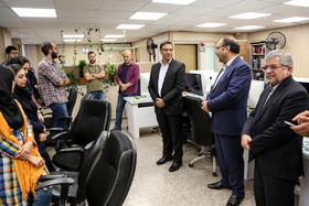 دکتر پور عابد معاون پژوهش جهاد دانشگاهی و مهندس زجاجی مشاور رییس جهاد دانشگاهی به مناسبت روز خبرنگار در ایسنا