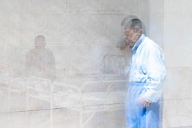 خیلی از این بیماران سالهاست که هیج ملاقات کننده ای ندارند. 