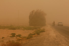 تندباد و طوفان در راه اصفهان