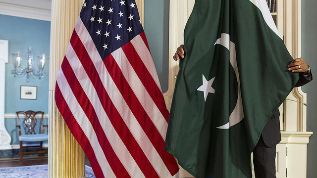 پاکستان معاون هیات نمایندگی آمریکا را احضار کرد