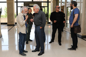 حضور سینماگران در خانه عزت‌الله انتظامی