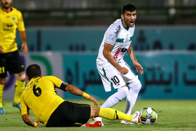 هفته چهارم لیگ برتر  دیدار تیم های ذوب آهن و سپاهان‎