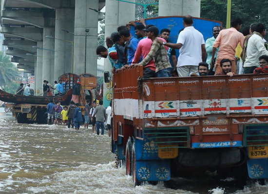 جنوب هند زیر شدیدترین سیلاب قرن