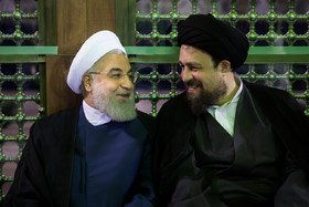سیدحسن خمینی و حسن روحانی در مراسم تجدید میثاق اعضای هیأت دولت با آرمانهای امام خمینی (ره)