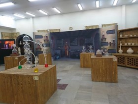 افتتاح نمایشگاه "زکریای رازی" به میزبانی موزه علوم/وضعیت اقتصادی علت استقبال کم از کنفرانس