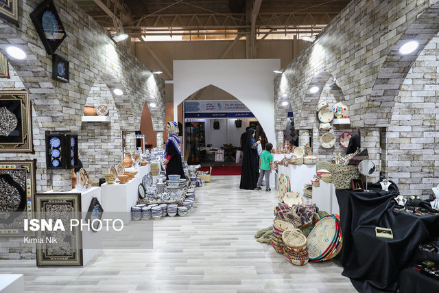 دستاورد نمایشگاه سوغات زائر، کمک اقتصادی به تولیدکنندگان صنایع‌دستی بود