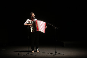 اجرای موسیقی در سومین جشن دانش‌آموختگی دانشجویان دانشگاه خواجه نصیر الدین طوسی
