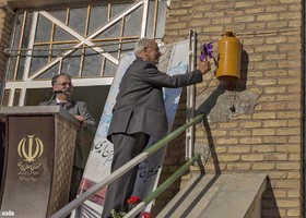 درخواست ۷۰۰ دانش‌آموز قدیمی برای زنده نگه‌داشتن نام یک دبیرستان