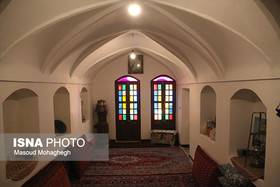 یک شب زندگی در کویر به روایت تصویر