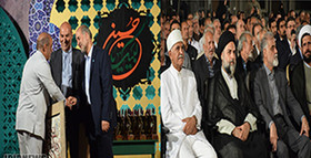 اهدای پرچم متبرک بارگاه مطهر امام حسین(ع) به مداحان و استاندار یزد