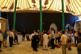 برپایی خیمه اباعبدالله الحسین(ع) در صحن زیارتگاه امامزاده موسی مبرقع فرزند امام محمد تقی(ع)