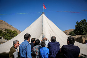 مراسم خیمه پوشان در روستای پیوژن مشهد