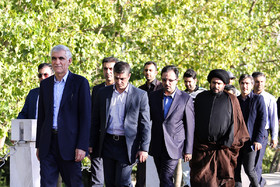 حضور محمد علی افشانی در آیین اهتزاز پرچم ۱۰۰۰ متری یاحسین