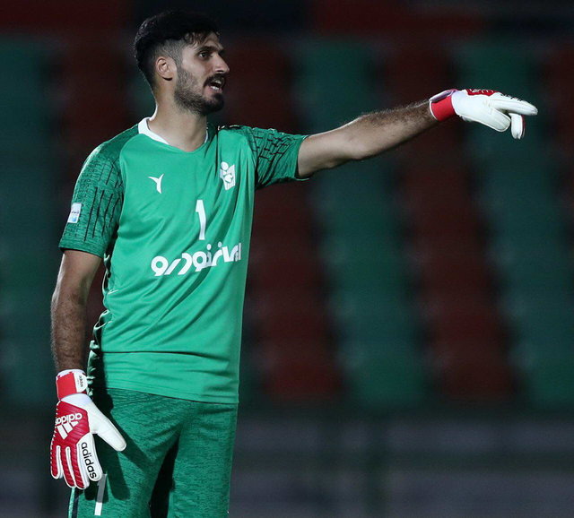 شیخ ویسی: دوست دارم پیراهن تیم ملی را بپوشم/ زمان اوج‌گیری پیکان است