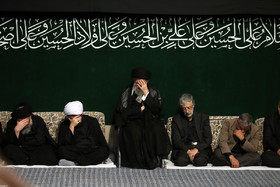 مراسم عزاداری شام غریبان در حسینیه امام خمینی(ره)