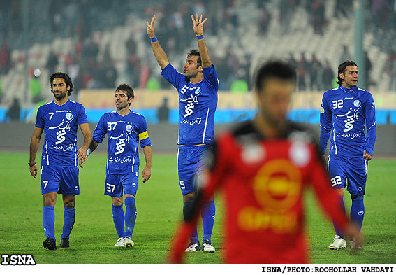 عمران‌زاده از فوتبال خداحافظی کرد