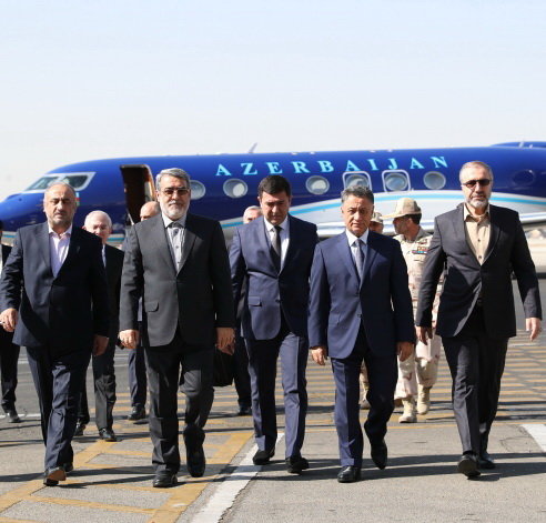 وزیر کشور جمهوری آذربایجان وارد تهران شد