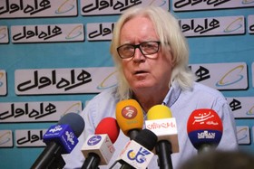 شفر: تقسیم ۵۰-۵۰ بلیت‌ها کار خوبی بود/ در داربی باید شجاعانه بازی کنیم