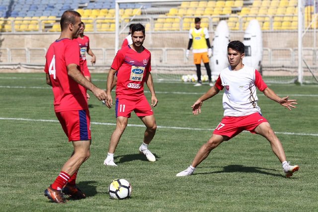 تمرین صبحگاهی پرسپولیس در ورزشگاه کاظمی