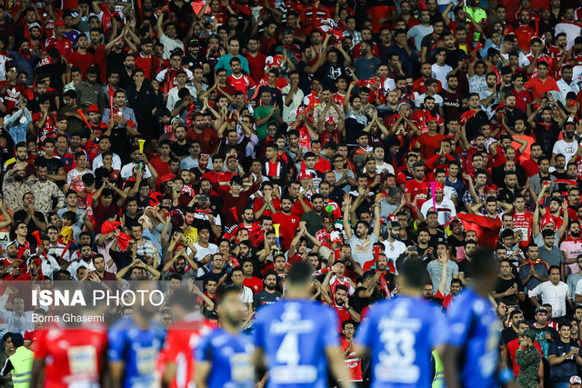 اعلام آمادگی بخش خصوصی برای خرید استقلال و پرسپولیس