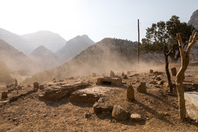قبرستانی در روستای سرگچ منطقه دیشموک