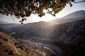 نمایی از رودخانه روستای رودسمه در منطقه دیشموک