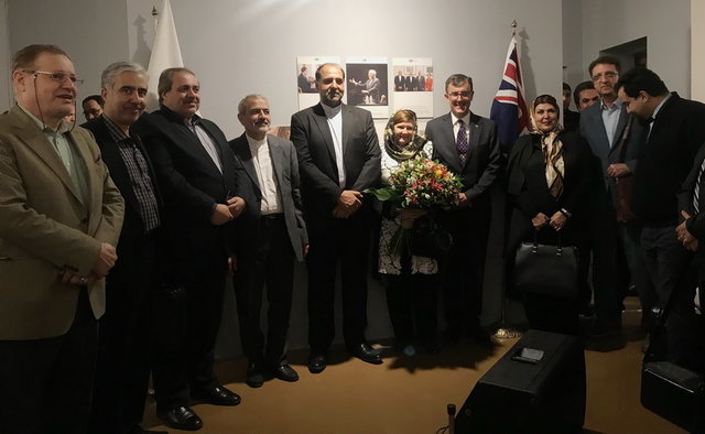 نمایش عکس‌هایی از دیدار تیم ملی ایران و استرالیا 