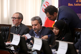 نشست مشترک کمیسیون امنیت ملی و سیاست خارجی مجلس شورای اسلامی با سفرای کشورهای اروپایی مقیم ایران