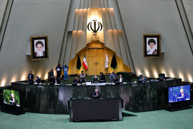 سخنرانی محمد جواد ظریف وزیر امور خارجه در صحن علنی مجلس در روز تصویب CFT