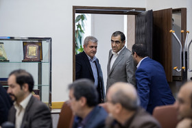 سورنا ستاری و حسن قاضی‌زاده هاشمی در مراسم امضای تفاهم‌نامه میان معاونت علمی ریاست جمهوری و وزارت بهداشت