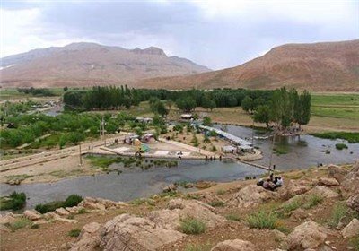  چشمه دیمه؛ تنها منبع آب پایدار در چهارمحال و بختیاری 