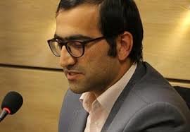 بسته حمایتی دولت تا حدودی کاهش قدرت خرید را جبران میکند علیرضا عبدالله زاده