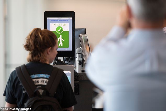 گسترش فناوری تشخیص چهره در فرودگاههای آمریکا (+عکس)