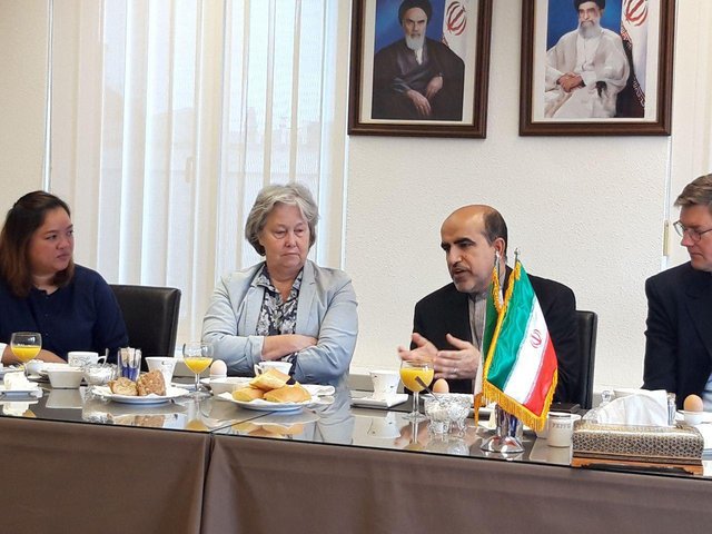 حکم دادگاه لاهه درباره رفع تحریم‌ها علیه ایران برای همه کشورها لازم الاجراست