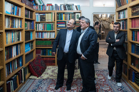 بازدید محمد شریعتمداری از خانه موزه هاشمی رفسنجانی