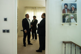 بازدید محمد شریعتمداری از خانه موزه هاشمی رفسنجانی