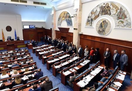 پارلمان مقدونیه تغییر نام کشور را تایید کرد