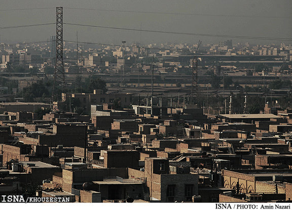 صنایع جز آلایندگی سودی برای مردم خوزستان نداشته‌اند