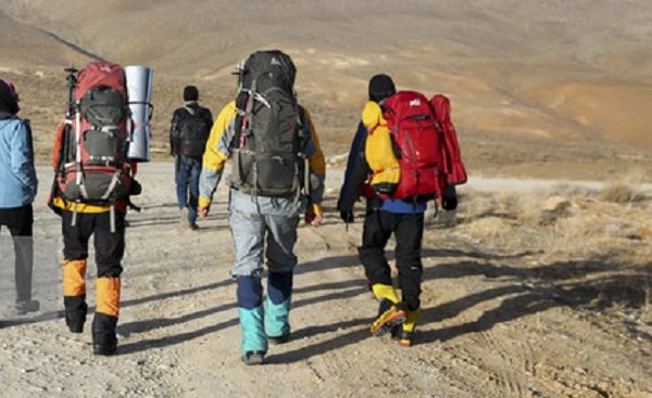 اعزام تیم کوهنوردی چهارمحال وبختیاری به  دماوند برای یافتن ورزشکار استان