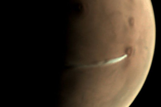 تصویر عجیب آژانس فضایی اروپا از ابرآتشفشان مریخ