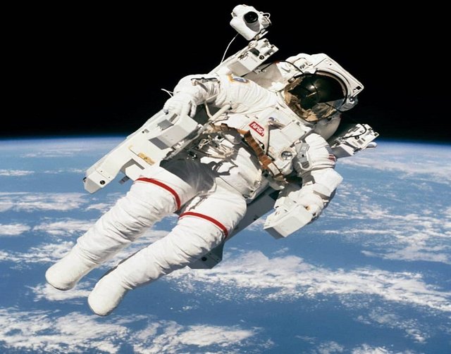مذاکره برای آموزش فضانوردان هند در روسیه