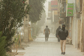 طوفان و آلودگی هوا در زابل